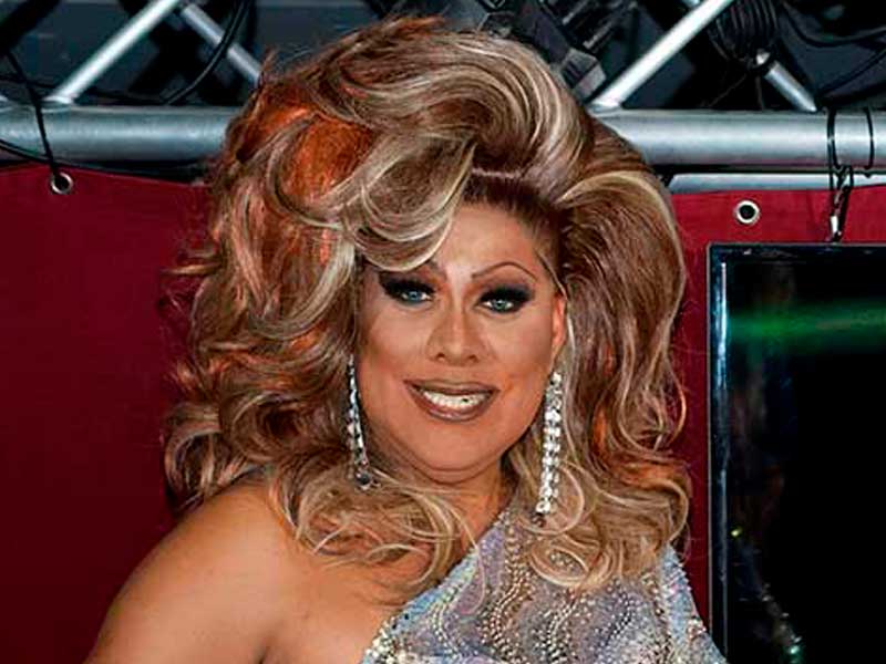 Das Superlatent Juror Catherine Leclery Portrait